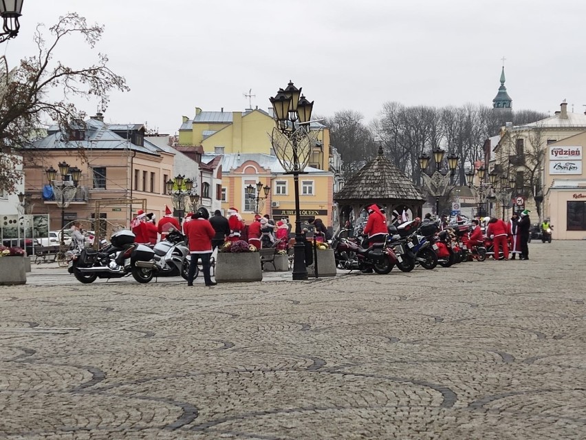 MotoMikołaje po raz kolejny rozproszyli świąteczną aurę w Chełmie
