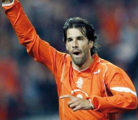 Ruud van Nistelrooy to wyborowy snajper ,,Pomarańczowych&amp;#8221;. W 49 meczach zdobył 25 bramek. - Fot. www.fifaworldcup.yahoo.com