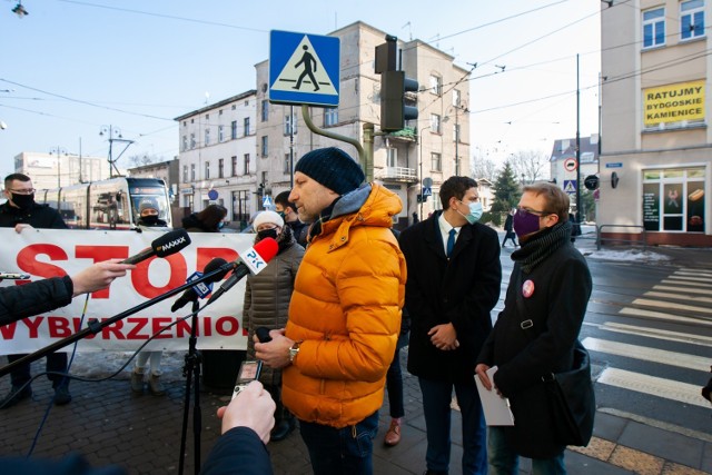 Społecznicy napisali do prezydenta protest, pod którym podpisało się 20 stowarzyszeń i osób. Nie chcą wyburzeń zabytkowych kamienic przy ul. Gdańskiej.