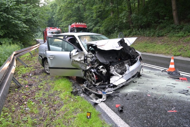 Wypadek na DK16 pod Grudziądzem. Jedna osoba została ranna