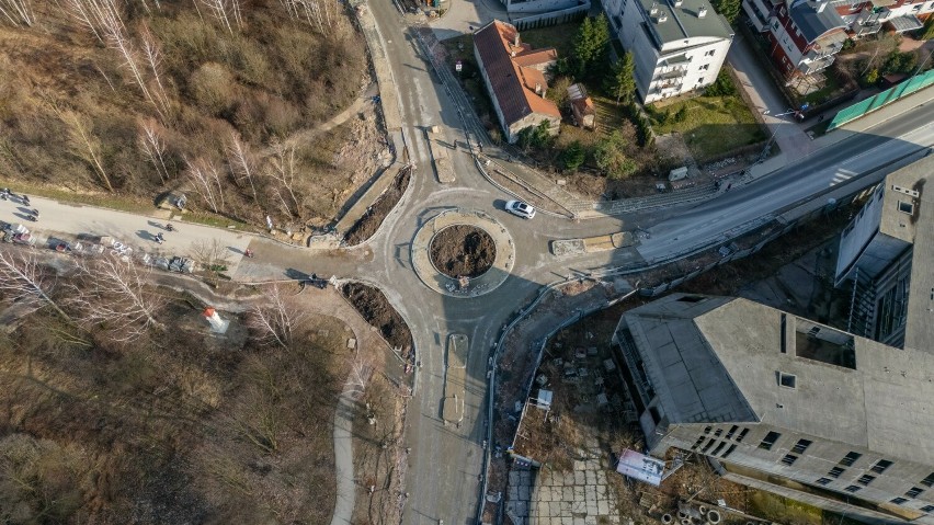Remonty i przebudowy dróg w Krakowie. Rondo przy Zakrzówku, zmiany na Lublańskiej