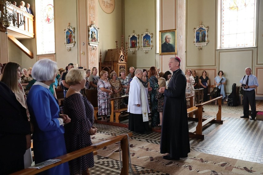 Wierni ze Starej Rozedranki świętowali stulecie swojej parafii. Najpierw była msza, potem piknik z atrakcjami 