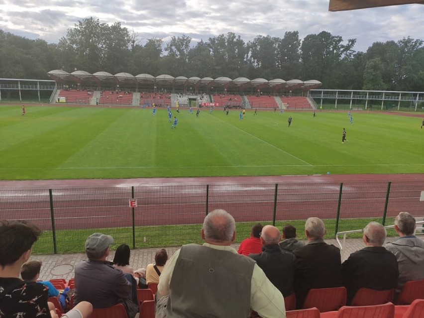 Stal Brzeg 2:4 Miedź II Legnica