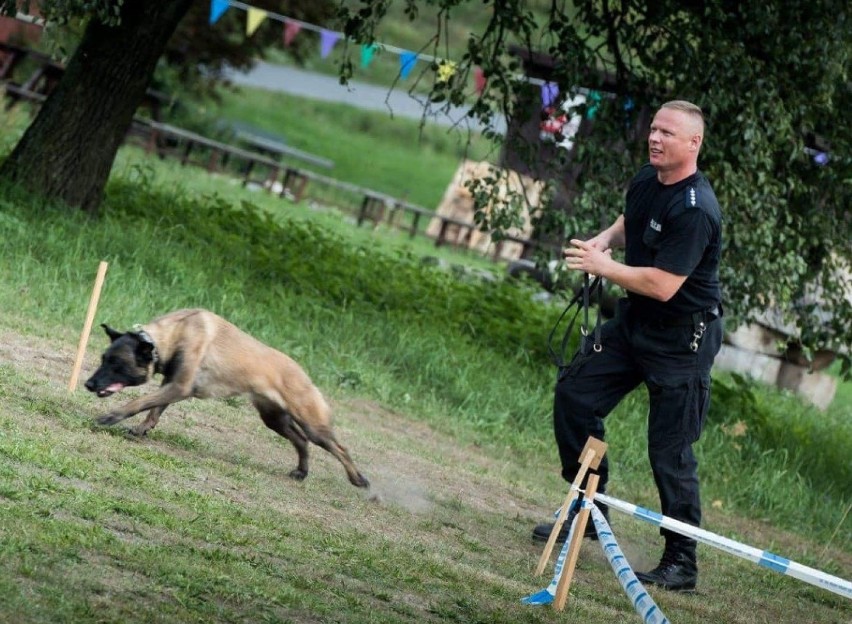 Marian Auguściński z Brodnicy i jego pies Iskra najlepsi w eliminacjach do XVIII Kynologicznych Mistrzostw Policji w Bydgoszczy 