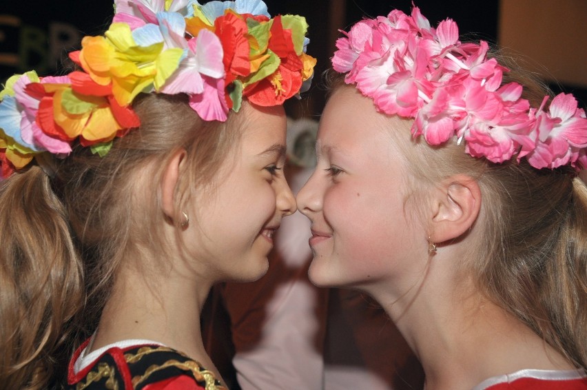 Przegląd zespołów Regionu Kozła Tańcelebracje w Zbąszynku [ZDJĘCIA]