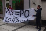 Protest przed biurem PiS w Kaliszu przeciw CETA [FOTO, WIDEO]