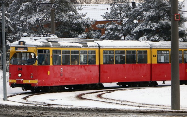 Od poniedziałku 8 lutego rusza inwestycja przebudowy sieci tramwajowej w Grudziądzu. Utrudnienia w ruchu obejmą ul. Konstytucji 3 Maja na os. Rządz.