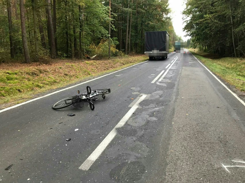 Śmiertelny wypadek na drodze nr 180 Trzcianka - Siedlisko. Nie żyje rowerzysta