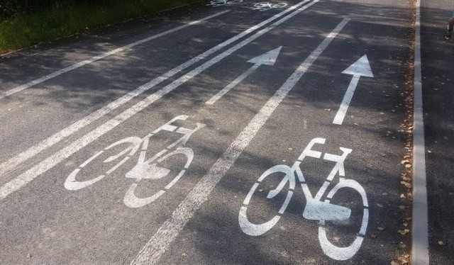 Łącznie na terenie Sosnowca powstanie 11 kilomterów velostrady, łączącej miasto z sąsiadami. Dokładną mapę prześledzić można na następnym slajdzie. Zobacz kolejne zdjęcia. Przesuwaj zdjęcia w prawo - naciśnij strzałkę lub przycisk NASTĘPNE