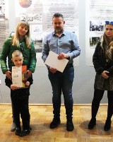 Praca przedszkolaka ze Zduńskiej Woli na wystawie pokonkursowej w Toruniu