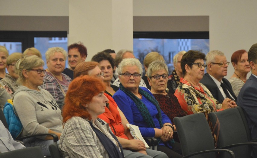 Malbork. Inauguracja roku U3W. Duże zainteresowanie, znów ponad 300 słuchaczy [ZDJĘCIA]