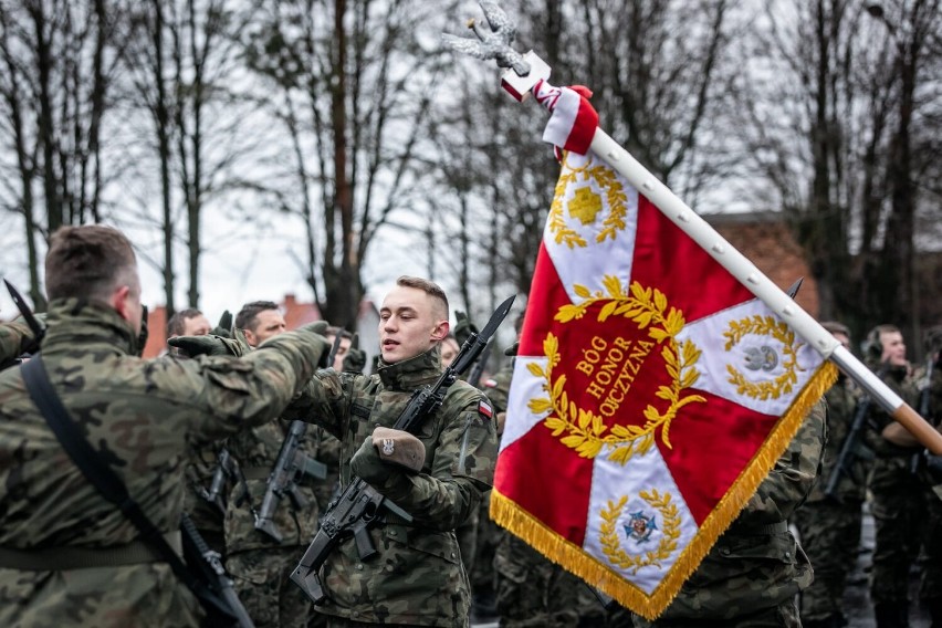 Region. Przysięga żołnierzy 4 Warmińsko-Mazurskiej Brygady Obrony Terytorialnej