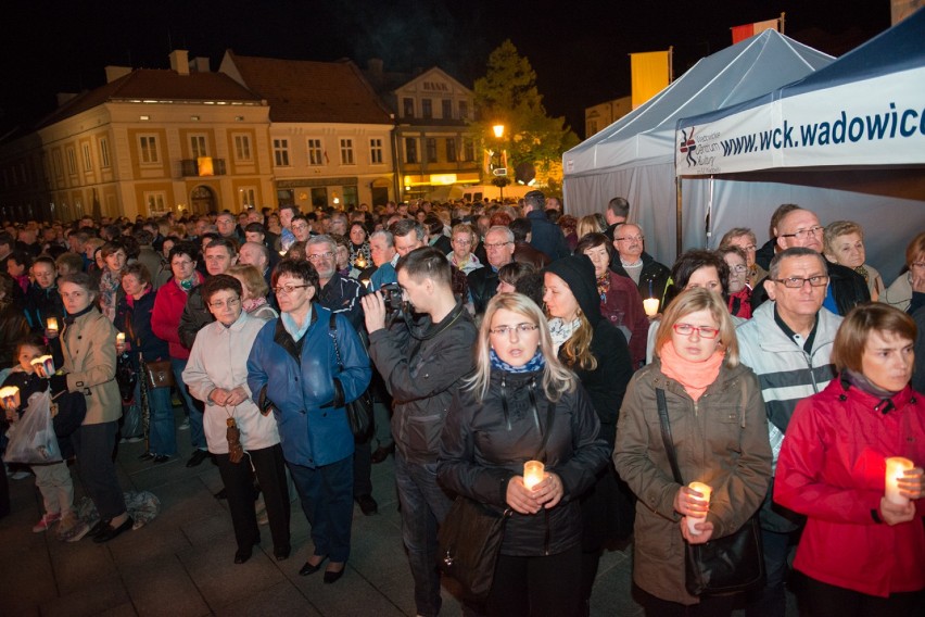 Kanonizacja Jana Pawła II:  Czuwanie modlitewne w Bazylice [ZDJĘCIA]