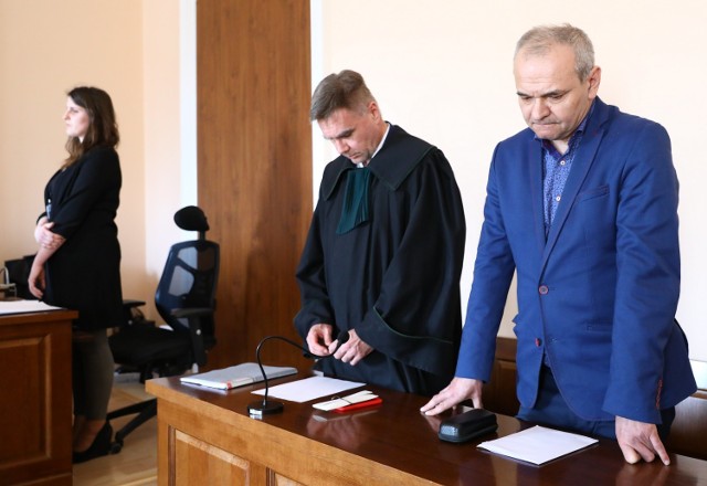 Burmistrz Przedborza Miłosz Naczyński skazany na rok więzienia w zawieszeniu traci urząd. Wyrok wydał sąd w Piotrkowie 
