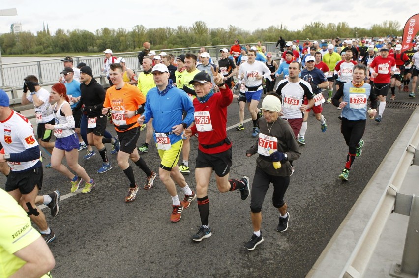Orlen Warsaw Marathon 2016 ZDJĘCIA uczestników maratonu. Tak...