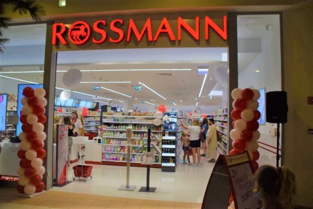 Galeria Gniezno z nowym sklepem. W piątek otwarto salon Rossmann