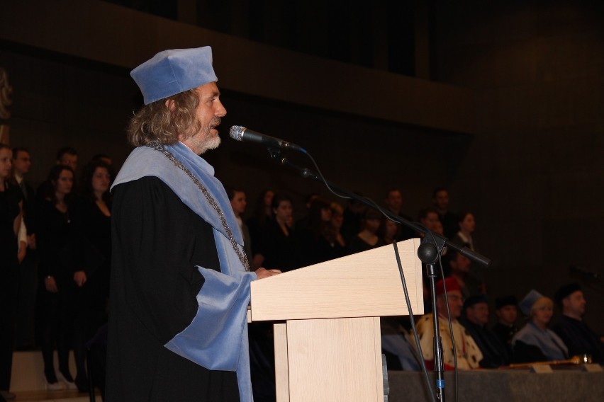 Inauguracja roku akademickiego w kaliskim Wydziale Pedagogiczno-Artystycznym UAM w Poznaniu. FOTO