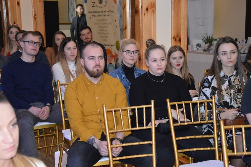 W Karczmie Rycerskiej w Lęborku zorganizowali warsztaty ślubne dla młodych par