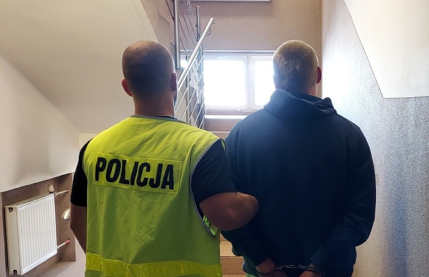 Ponad 18 gramów amfetaminy i 16 gramów marihuany znaleźli policjanci z kutnowskiej komendy