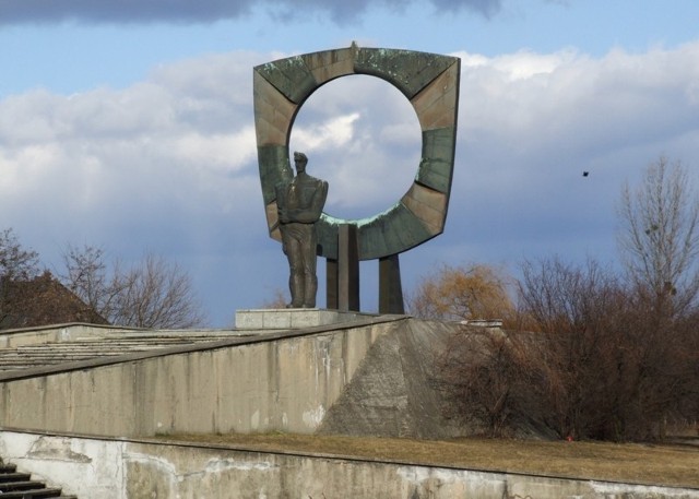 Zdzieszowice - pomnik powstańca śląskiego