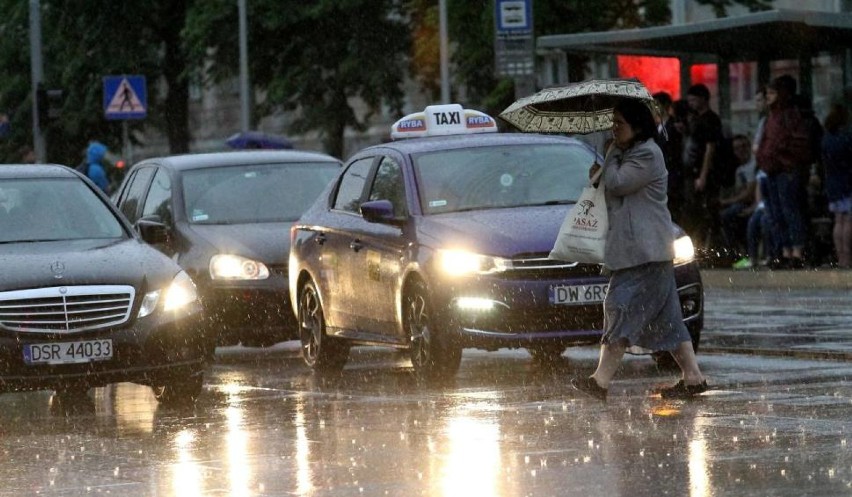 Ostrzeżenie meteo przed burzami na Dolnym Śląsku obowiązuje...