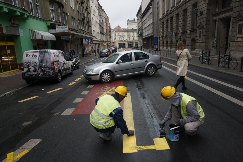 Kierowcy zagubieni w centrum Poznania przez remont na Świętym Marcinie [WIDEO]