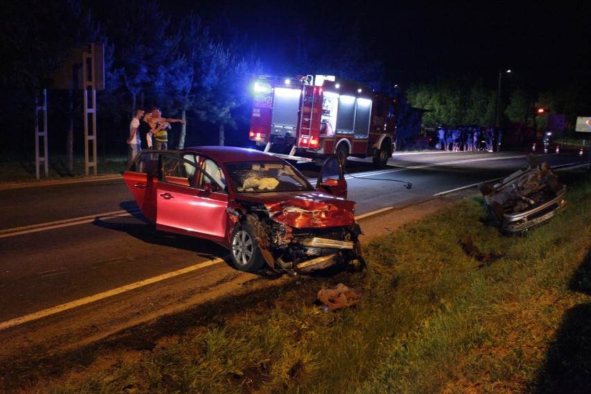 Gierczyce. Wypadek na drodze wojewódzkiej nr 967, jedna osoba ranna - zobacz zdjęcia