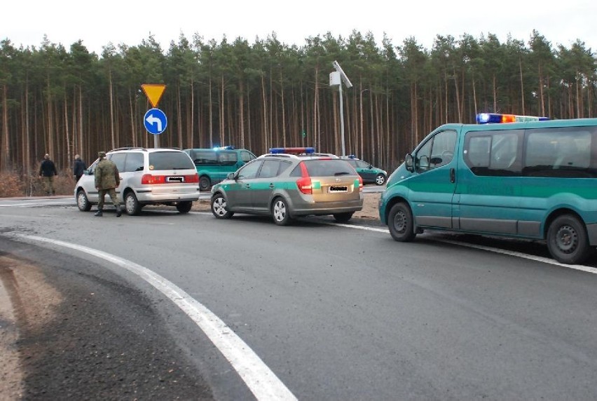 Dwa samochody skradzione w Niemczech odzyskane w Świecku
