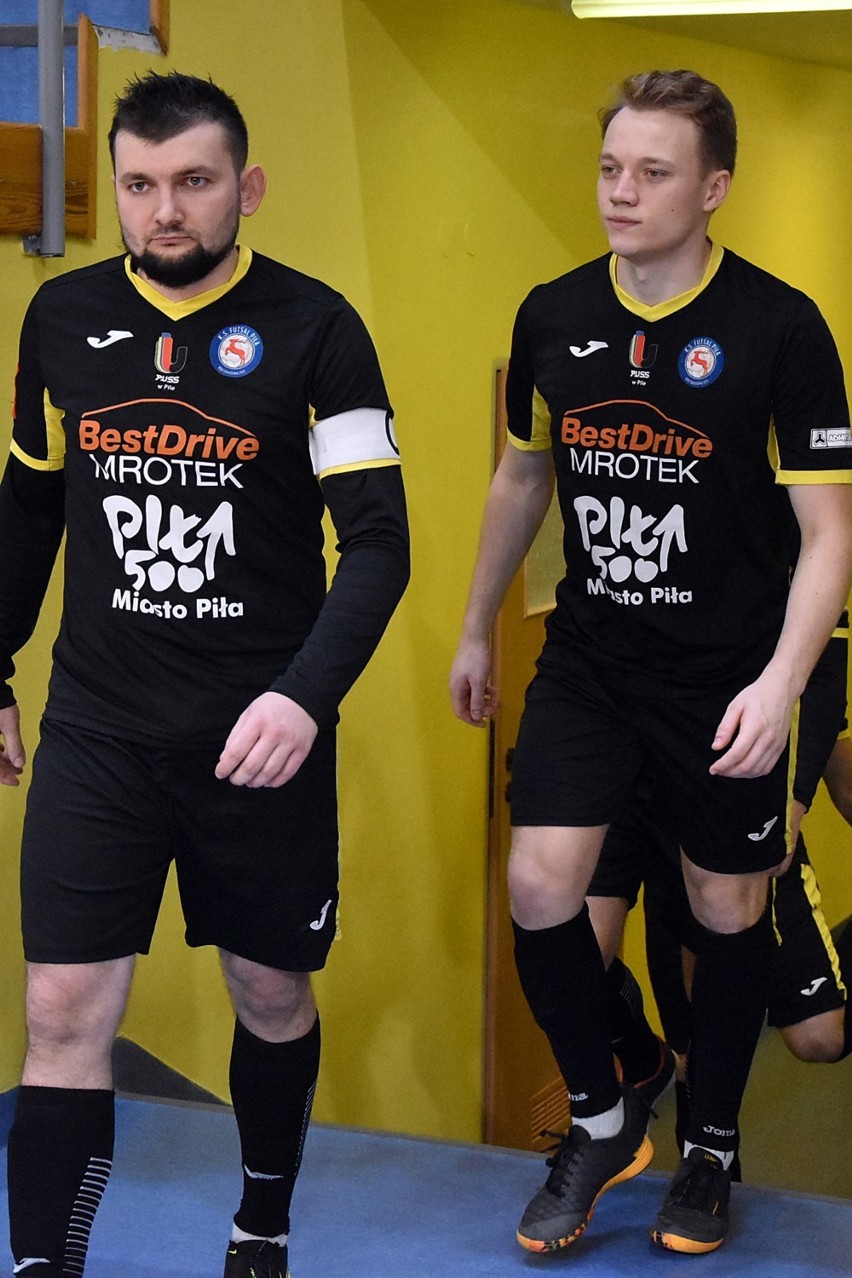 Futsal - I liga. Pilski zespół pokonał We-Met Futsal Club Kamienica Królewska. Obejrzyjcie zdjęcia z meczu