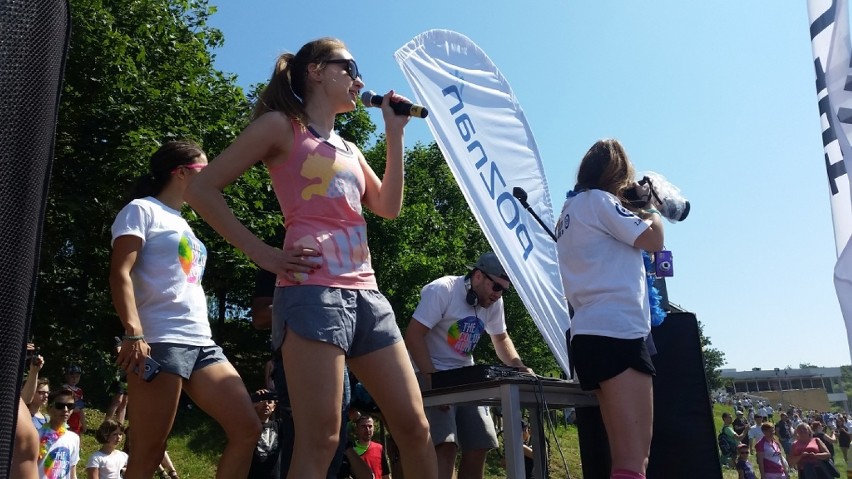 The Color Run Poznań 2016: Zdjęcia kolorowego biegu. Odnajdź siebie! - część 2