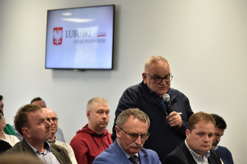 Wiceminister spotkał się także z lubuskimi rolnikami.