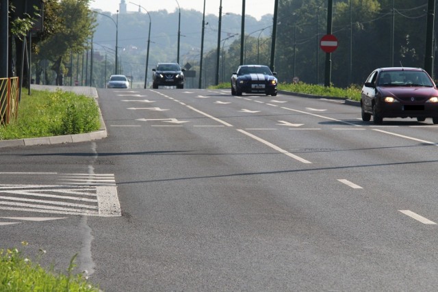 Tak wygląda odnowiony fragment ulicy Piłsudskiego oraz nowy parking w rejonie ulicy Tysiąclecia Zobacz kolejne zdjęcia/plansze. Przesuwaj zdjęcia w prawo - naciśnij strzałkę lub przycisk NASTĘPNE