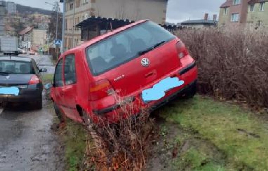 Ten mistrz parkowania z Wałbrzycha napytał sobie biedy....