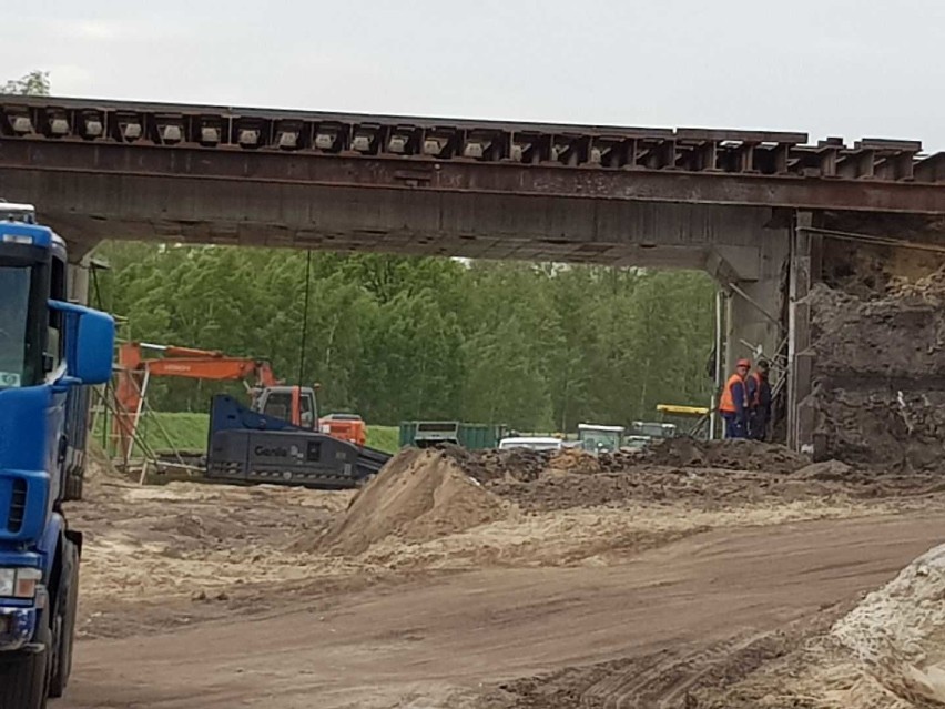 Przebili tunel pod torami koło Miękini. Obwodnicą pojedziemy tędy w sierpniu