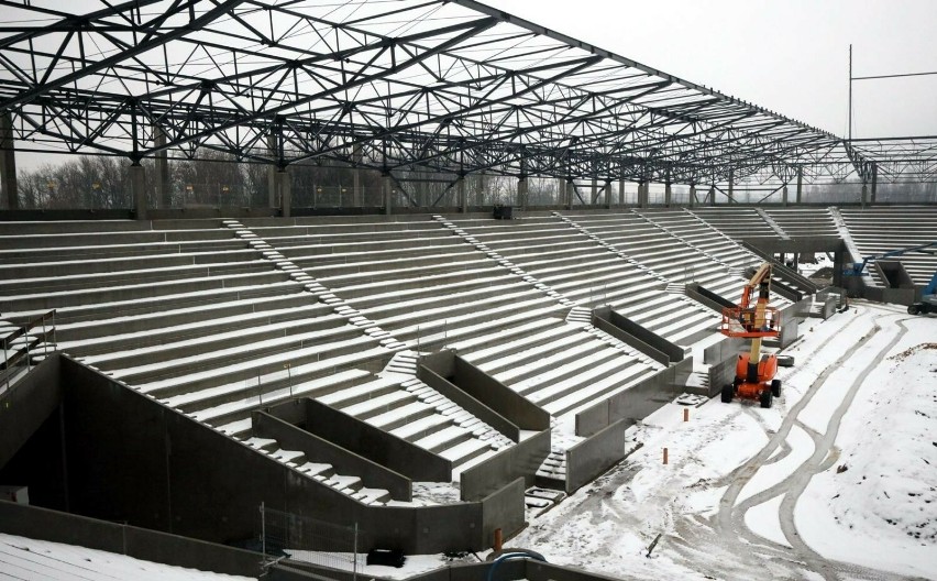 Stadion i hala GKS Katowice rosną w oczach.