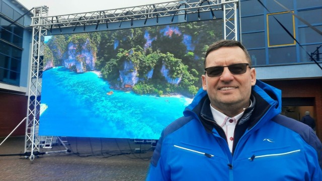 - Jakość tego telebimu jest jak w telewizorze. To full HD – mówił nam Włodzimierz Rój, dyrektor OSiR-u.