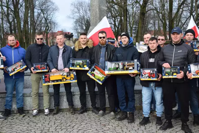 Rolnicy przekazali zabawki dla Placówki Opiekuńczo - Wychowawczej w Suwałkach