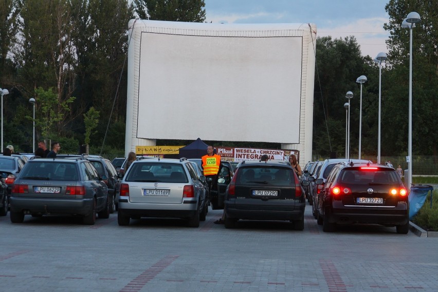 Kino samochodowe w Puławach już za nami