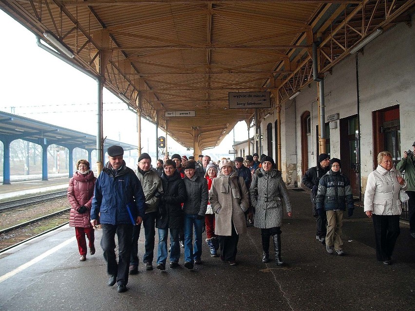 Blisko 60 osób zwiedzało w niedzielę dworzec PKP w Pile