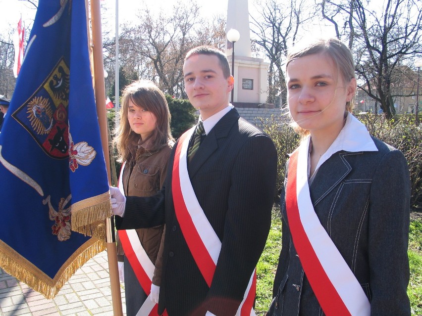 Poczet sztandarowy Gimnazjum nr 1 w Głogowie