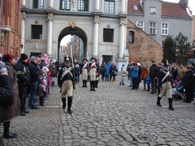 Zmiana Warty pod Wieżą Więzienną to nowa gdańska tradycja. ...