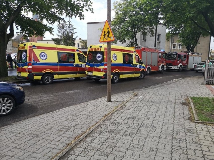 Pasażerka fiata seicento, który uderzył w garaż, trafiła do...