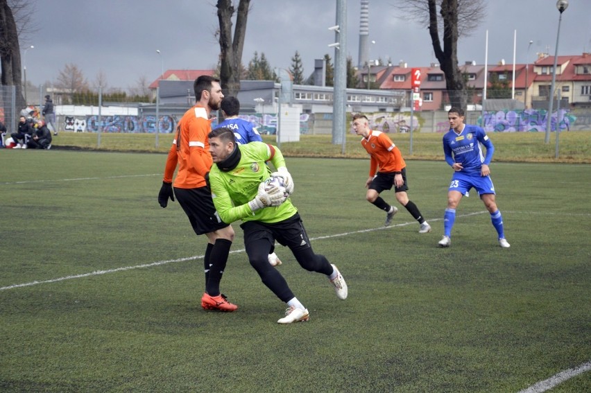 Chrobry Głogów - Miedź Legnica. Remis w sparingowych derbach. Zobacz zdjęcia z meczu