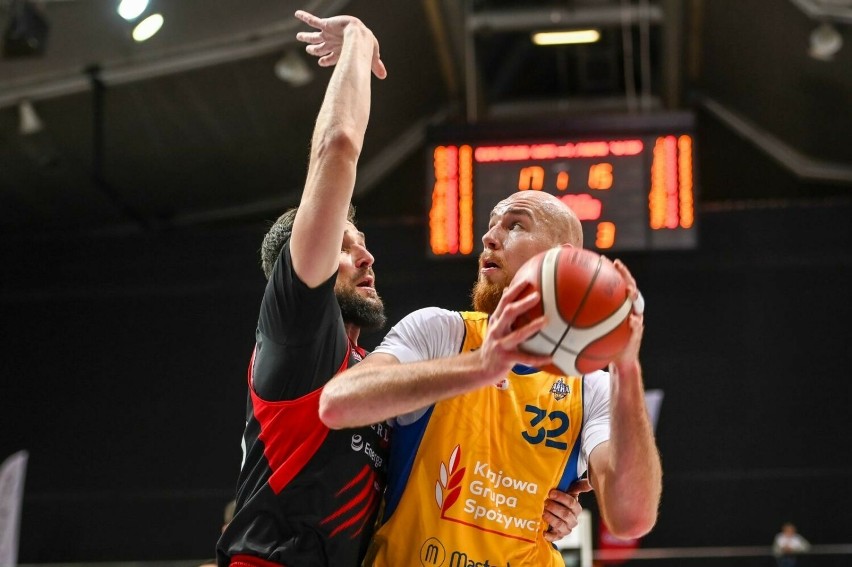 Pierwszą rundę sezonu koszykarze Arki Gdynia zakończyli na...