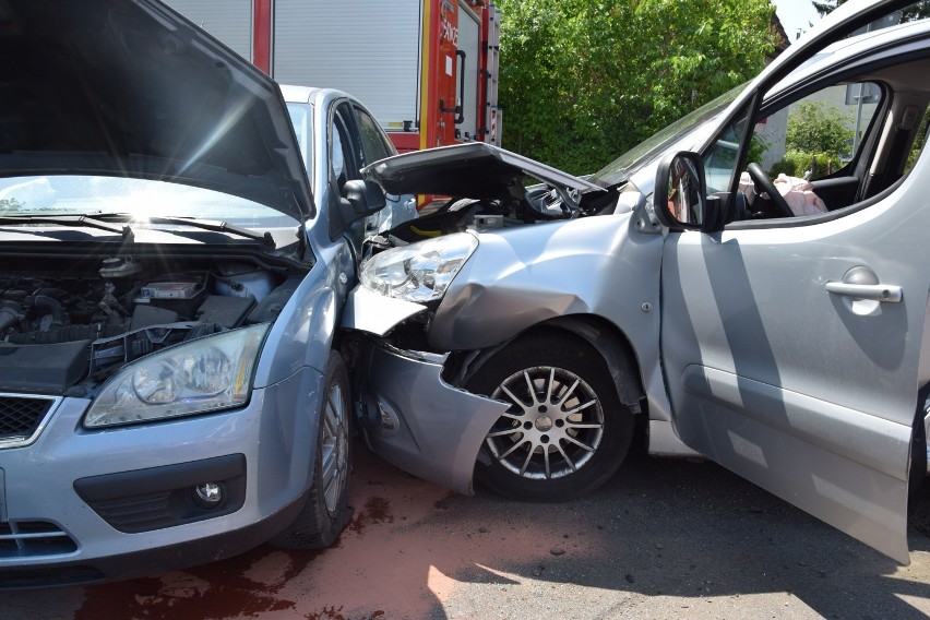 Wypadek w pobliżu Szkoły Podstawowej nr 1 w Szczecinku [zdjęcia]