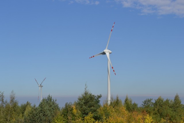 Farma wiatrowa na górze Kamieńsk. Radomsko i powiat stawiają na energię odnawialną