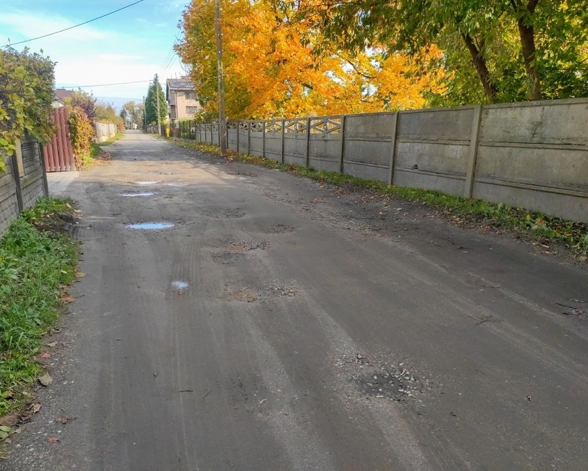 Andrzejów doczekał się remontów 20 ulic. Ruszają prace na ul. Mierniczej. ZDJĘCIA