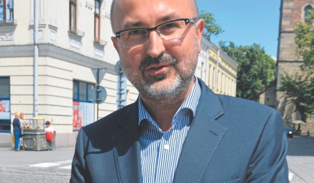 Janusz Adamek, wciąż jest prezesem spółki Sądeckie Wodociągi