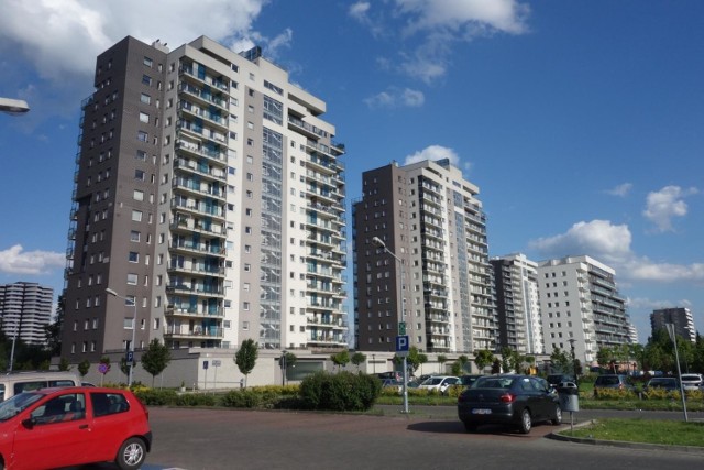 Nowe mieszkania w Polsce coraz częściej oferują wysoki standard i komfortowe warunki życia.

Przejdź do kolejnych zdjęć, używając strzałki w prawo lub przycisku NASTĘPNE.