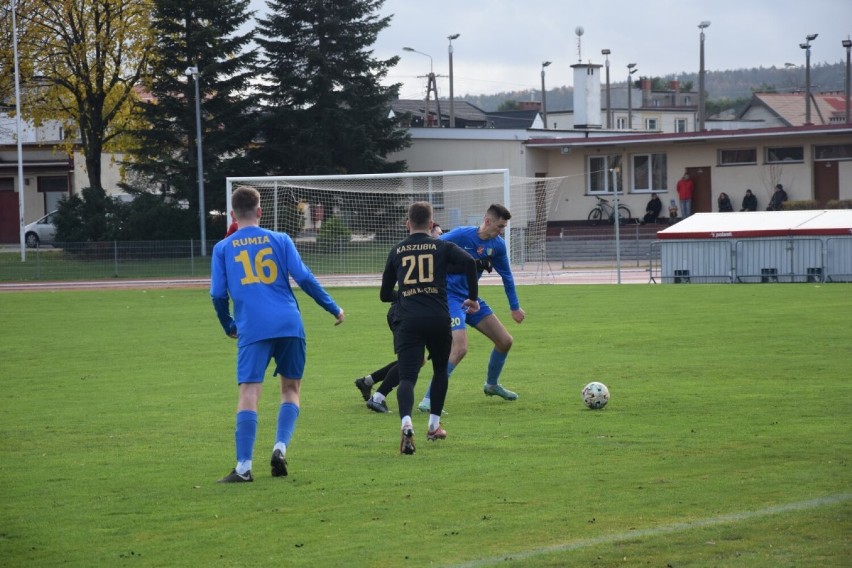 Wymęczony remis Orkana Rumia z Kaszubią Kościerzyna. Rumianie prowadzili 2:0